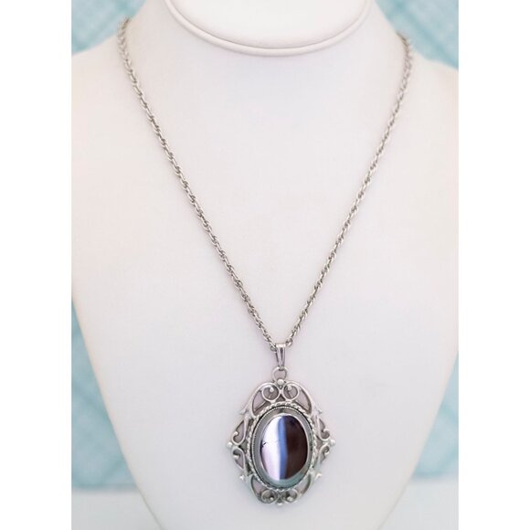 Vintage Silver Tone Abstract Oval Pendant Elegant Necklace 20 inch by Whiting Da - Picture 2 of 3